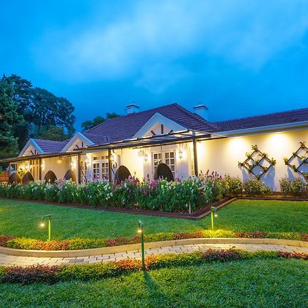 La Grande Villa Нувара Елия Екстериор снимка
