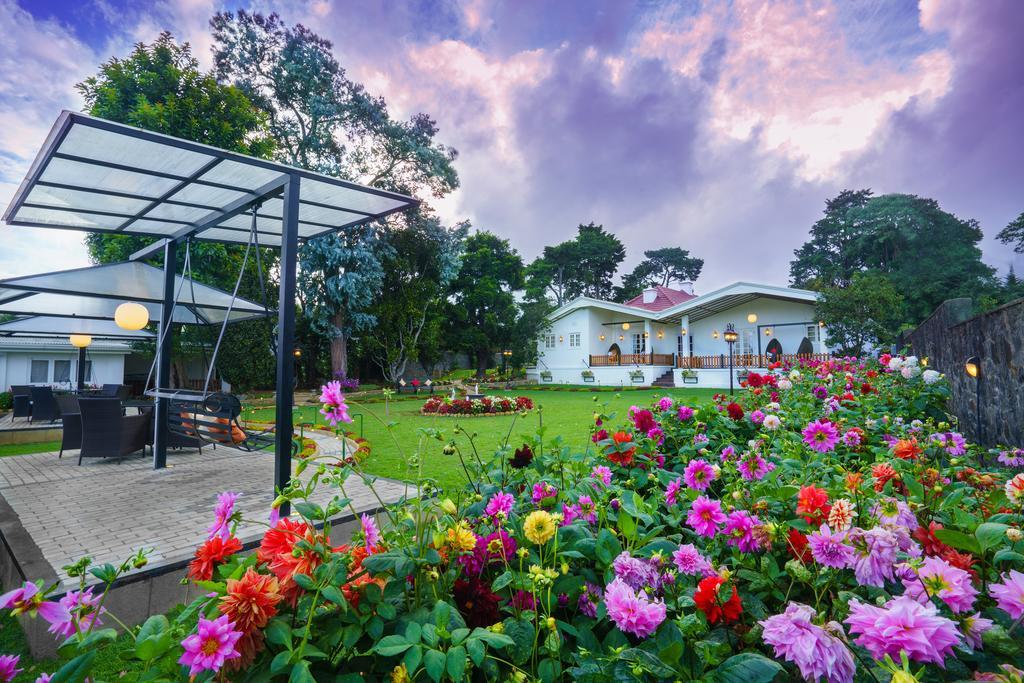 La Grande Villa Нувара Елия Екстериор снимка