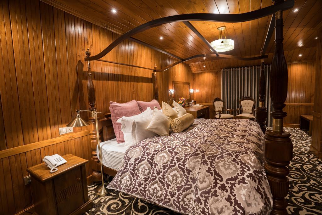 La Grande Villa Нувара Елия Екстериор снимка