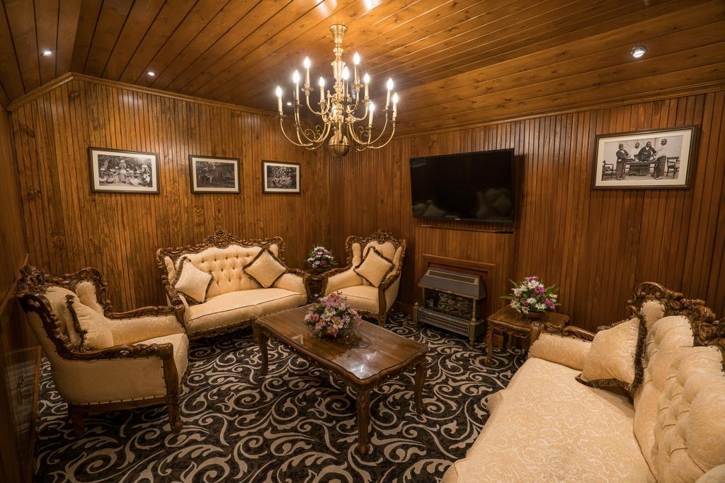 La Grande Villa Нувара Елия Екстериор снимка